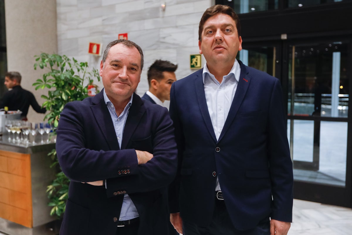 Los premiados e invitados tuvieron la ocasión de hablar distendidamente durante el cóctel posterior a la gala