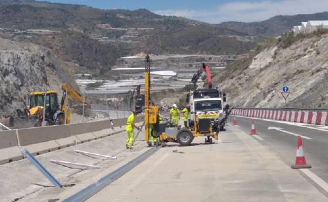 El Gobierno licita un contrato de conservación y explotación de carreteras en Granada por 19 millones