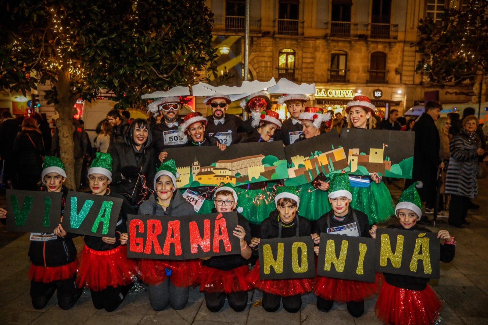 Carrera Nocturna de Disfraces de Granada. 