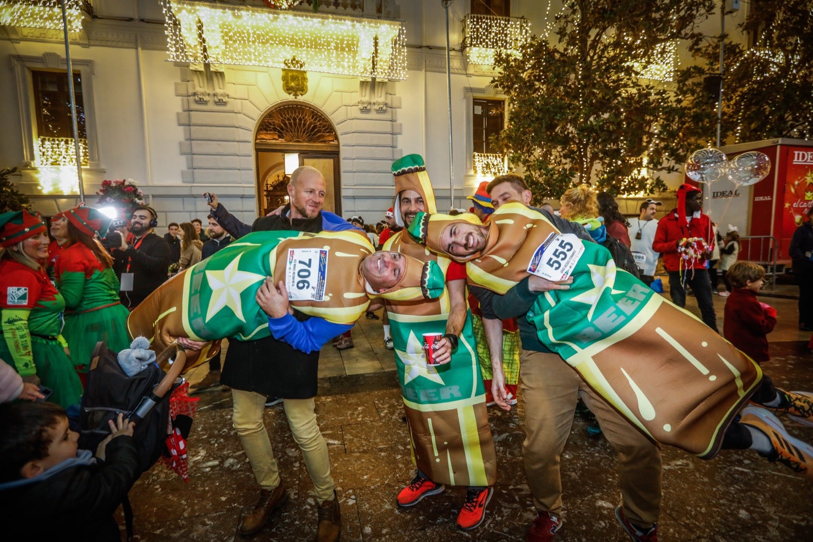 Carrera Nocturna de Disfraces de Granada. 