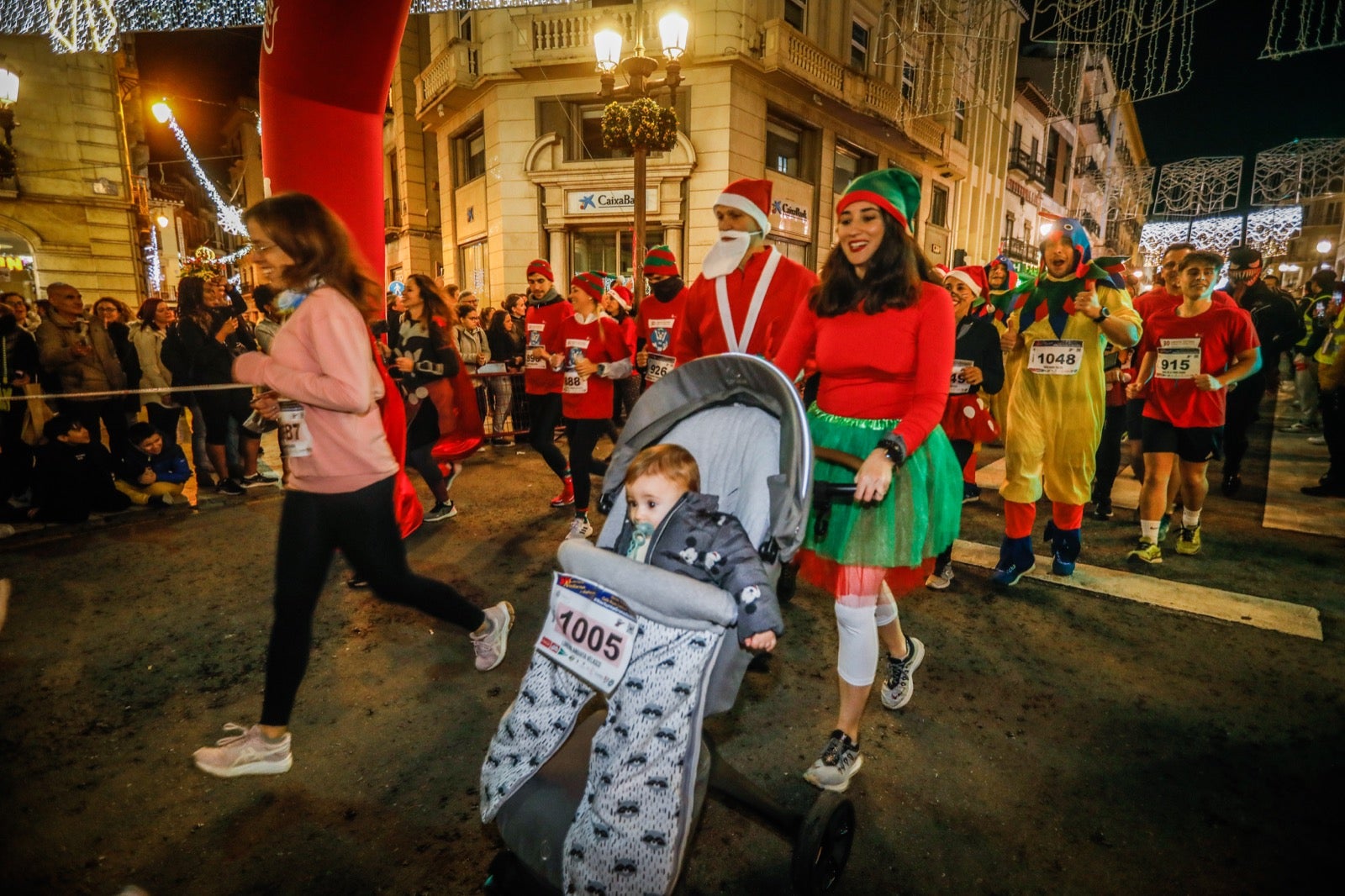 Carrera Nocturna de Disfraces de Granada. 