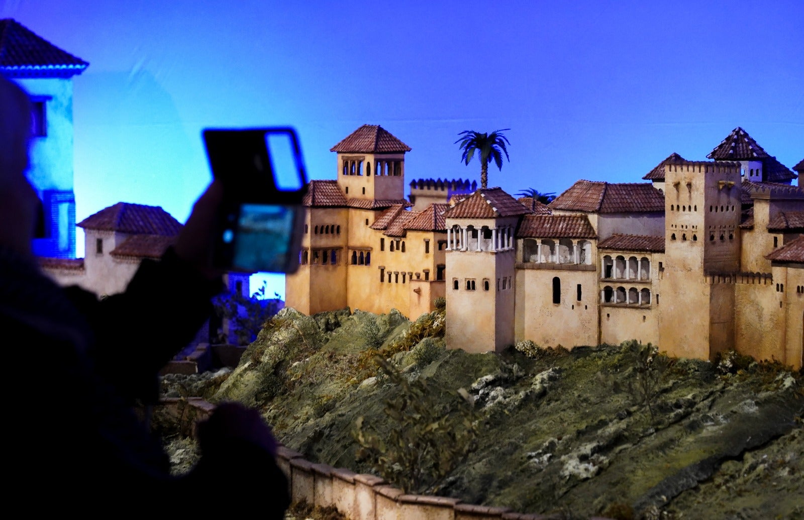 Fotos: Los mejores detalles de la Alhambra y el Generalife, &#039;belenizados&#039; por Navidad