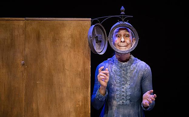 Elisa Ramos, en el papel de Mada en 'Estación paraíso'. 