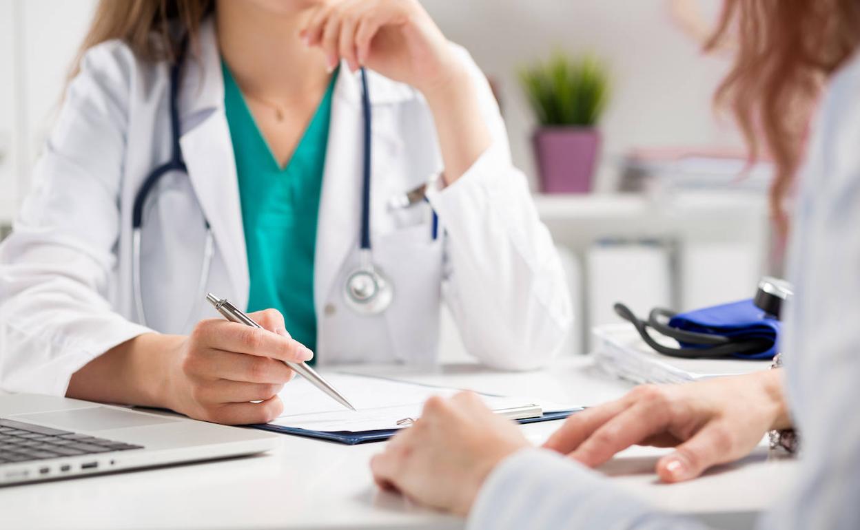 Psicólogos y psiquiatras juegan un papel esencial en la prevención.