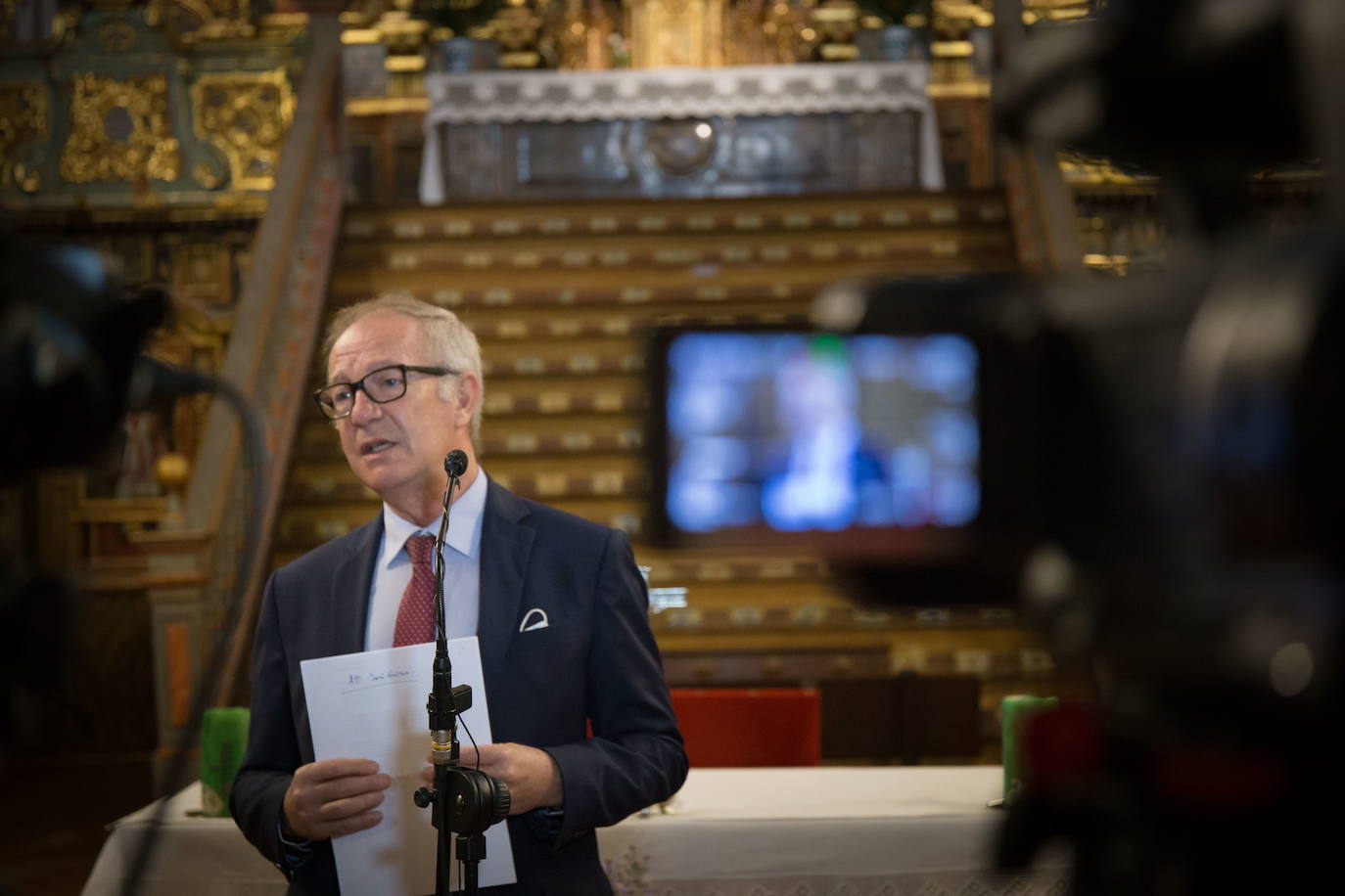 El Gobierno distingue al almeriense José Guirao con la medalla de oro al mérito en las Bellas Artes