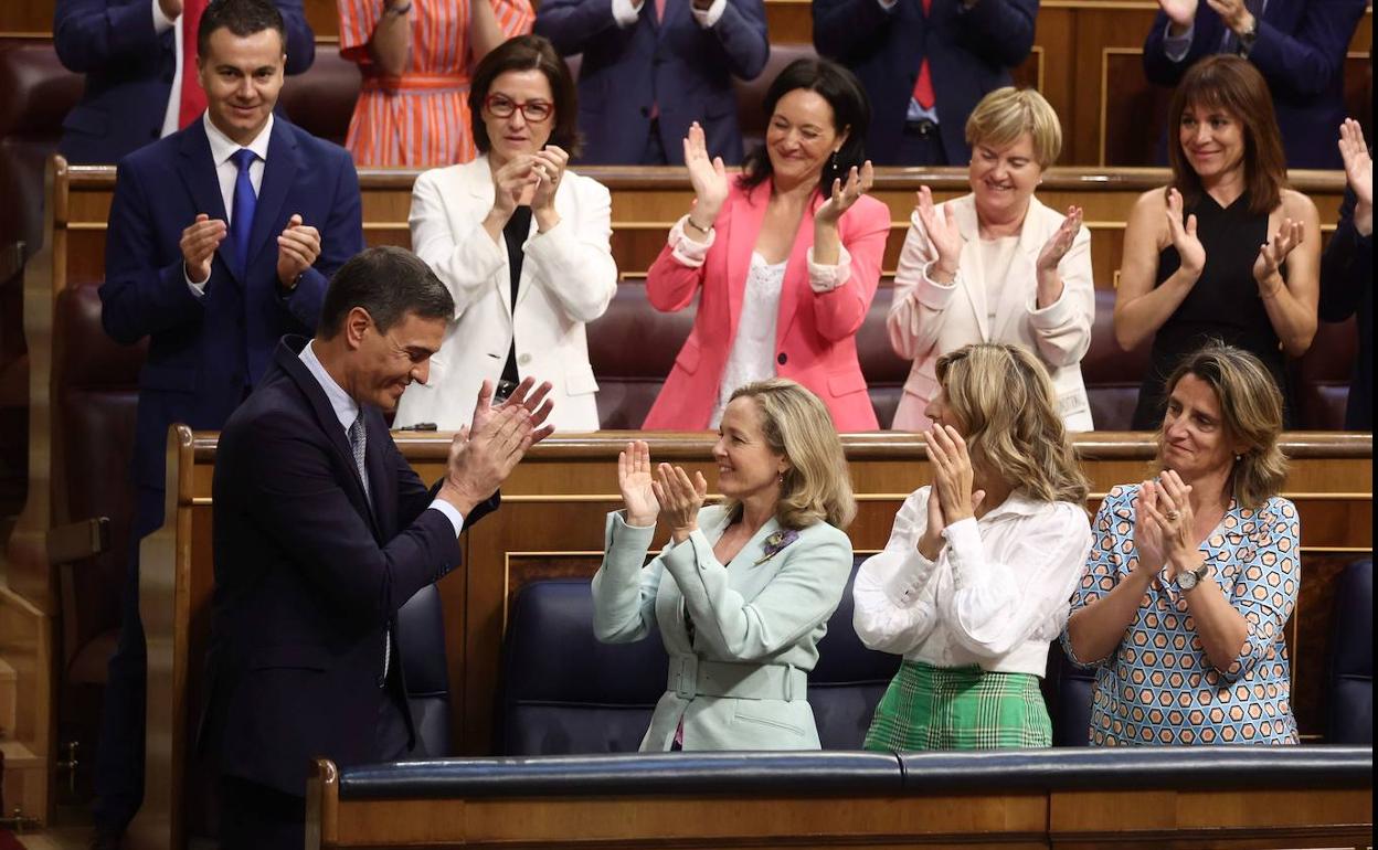 3 de febrero. El Gobierno salva la reforma laboral en un pleno de infarto gracias al error del diputado del PP Alberto Casero. El bloque de investidura se resquebraja. 