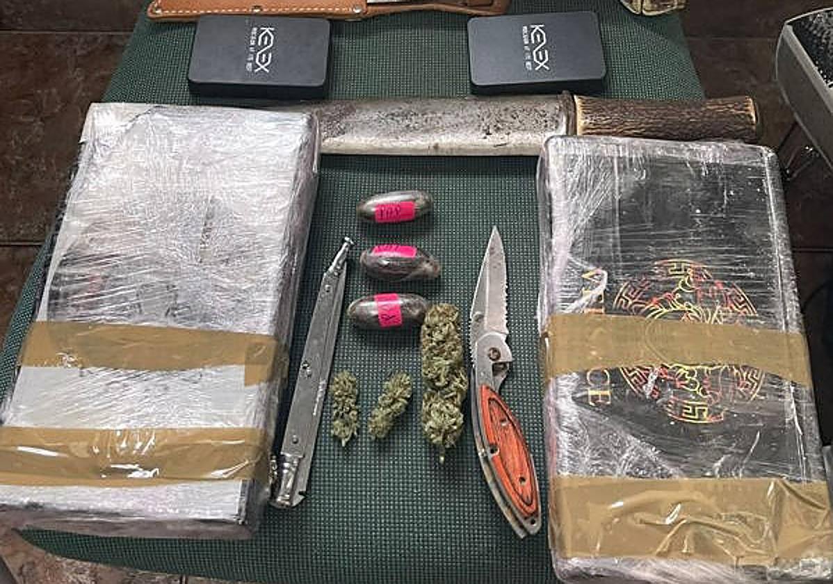 Objetos que se han incautado en la operación.