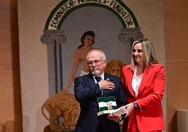 Directo | Entrega de las banderas de Andalucía en Granada