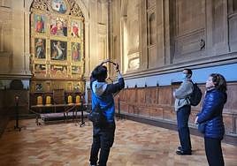 Turistas en la Catedral de Jaén.