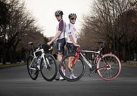 Fermín Aguilera y David Lorenzo, creadores en 2021 del proyecto 'SUMA+', posan para IDEAL.