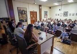 Estas son las 8 carreras y/o profesiones mejor pagadas en España.