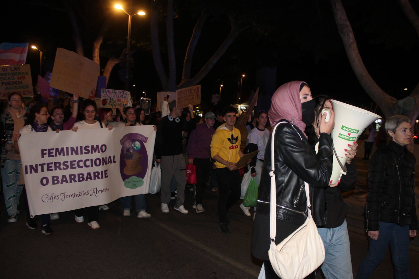 Miles de voces contra el machismo