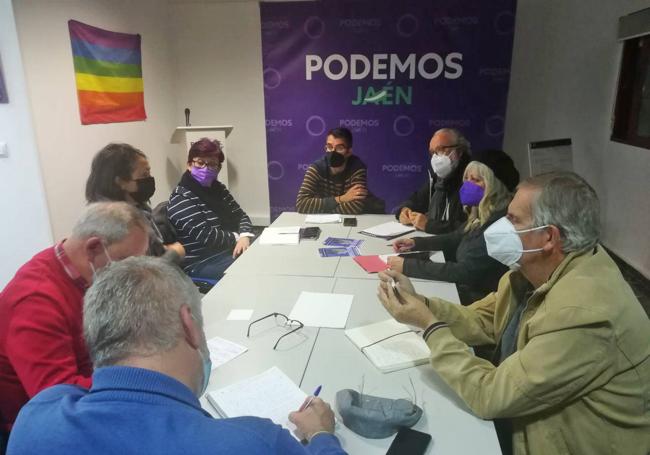 Reunión en noviembre pasado de IU y Podemos Jaén.