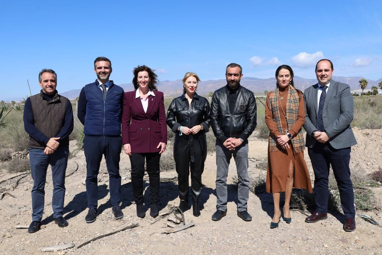 Presentación compra terrenos para la Ciudad Deportiva de la UDA.