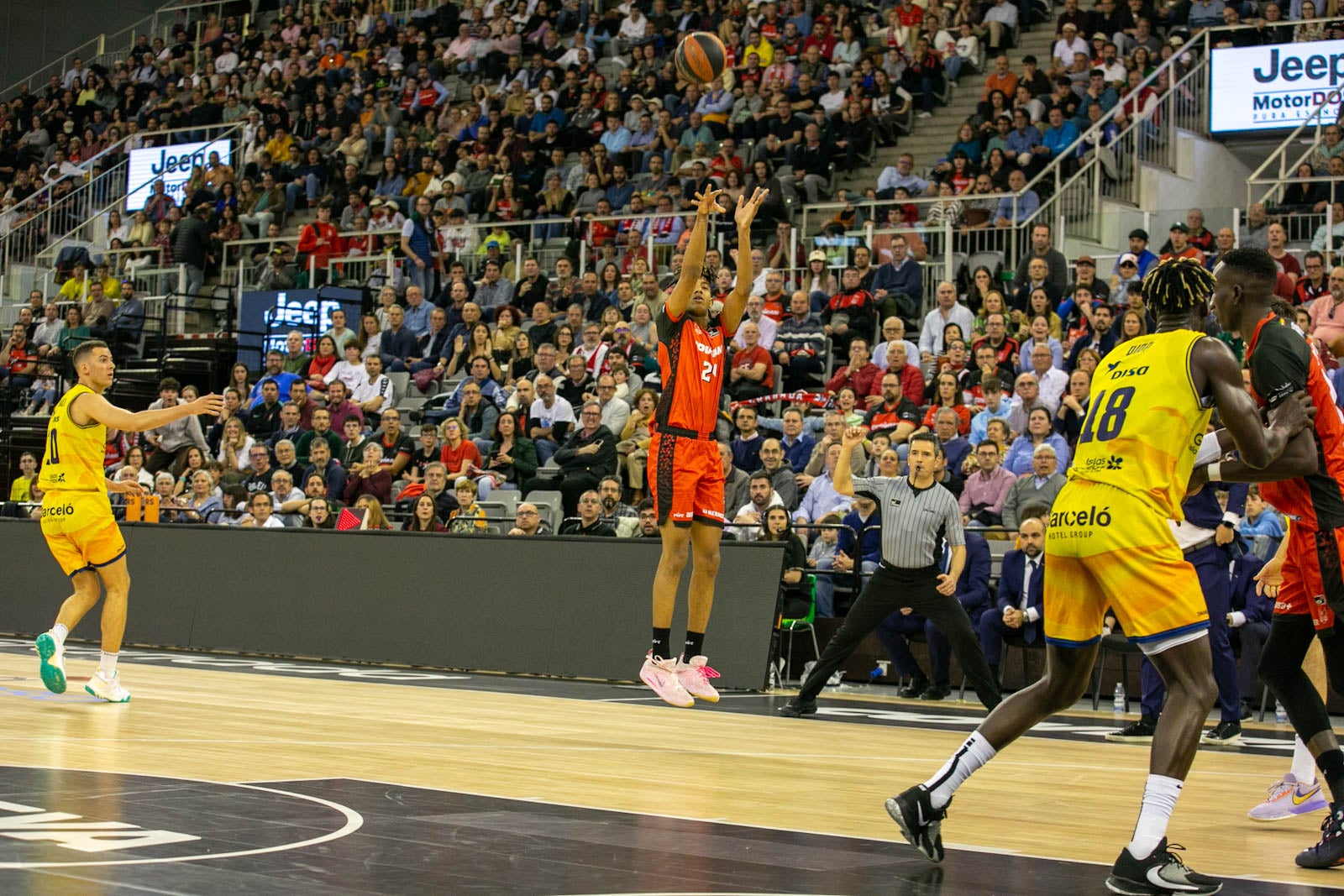 Las imágenes del Covirán Granada - Gran Canaria