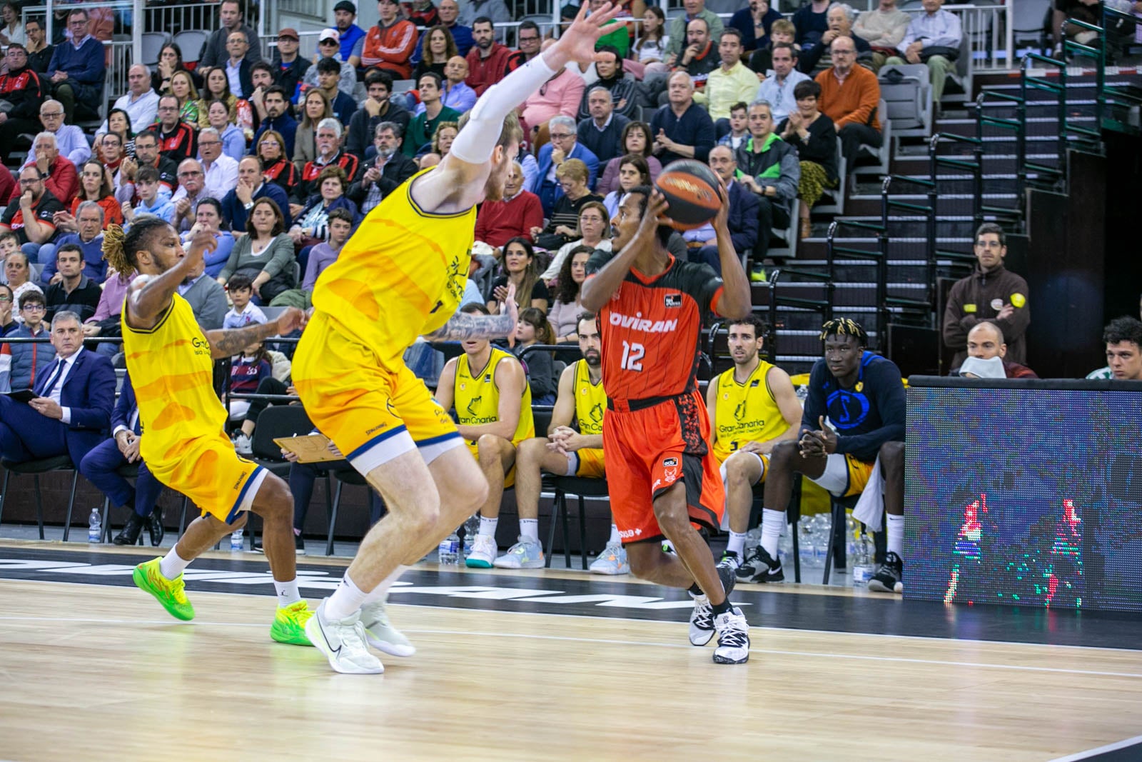 Las imágenes del Covirán Granada - Gran Canaria