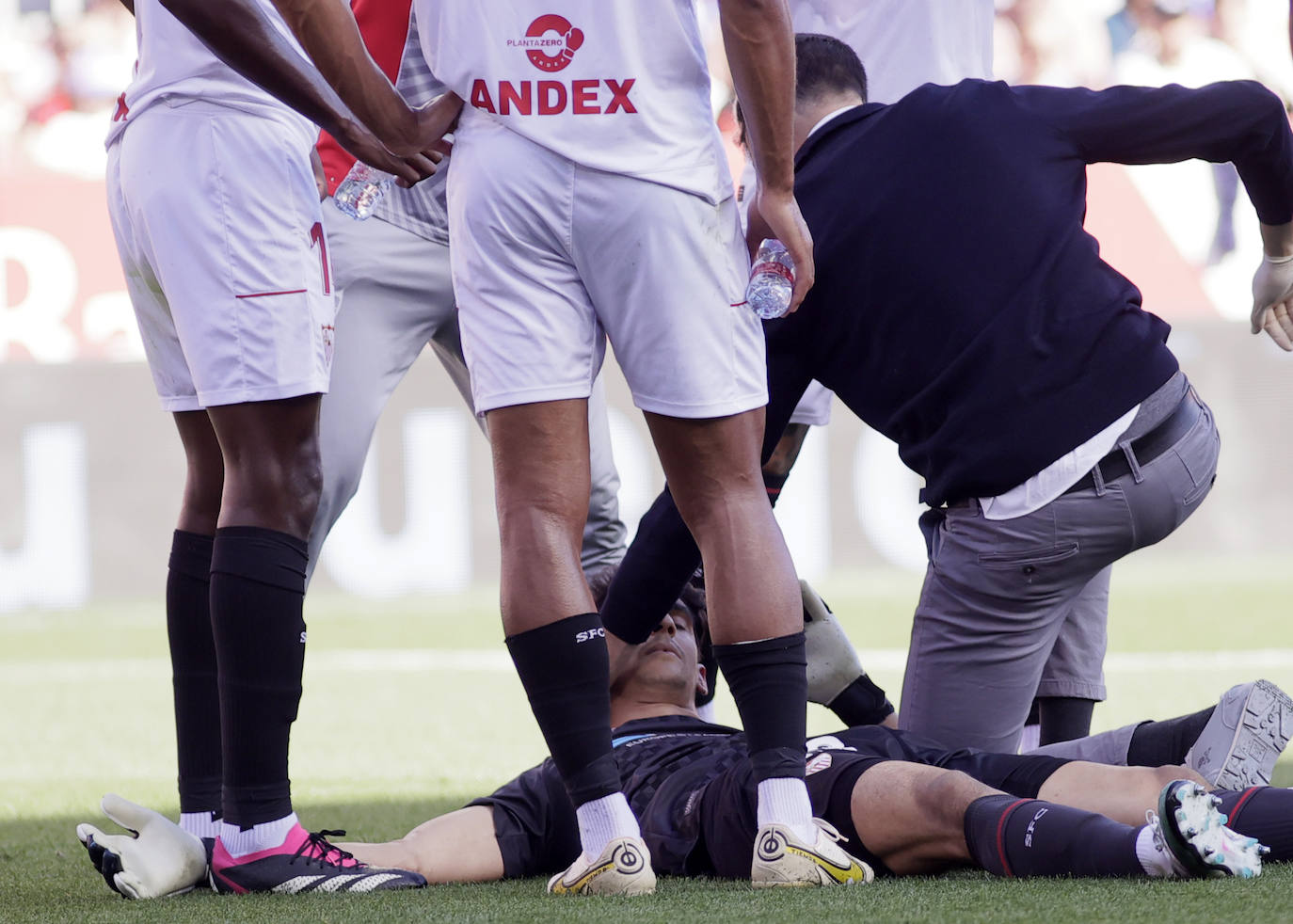 Las imágenes de la derrotas del Almería ante el Sevilla