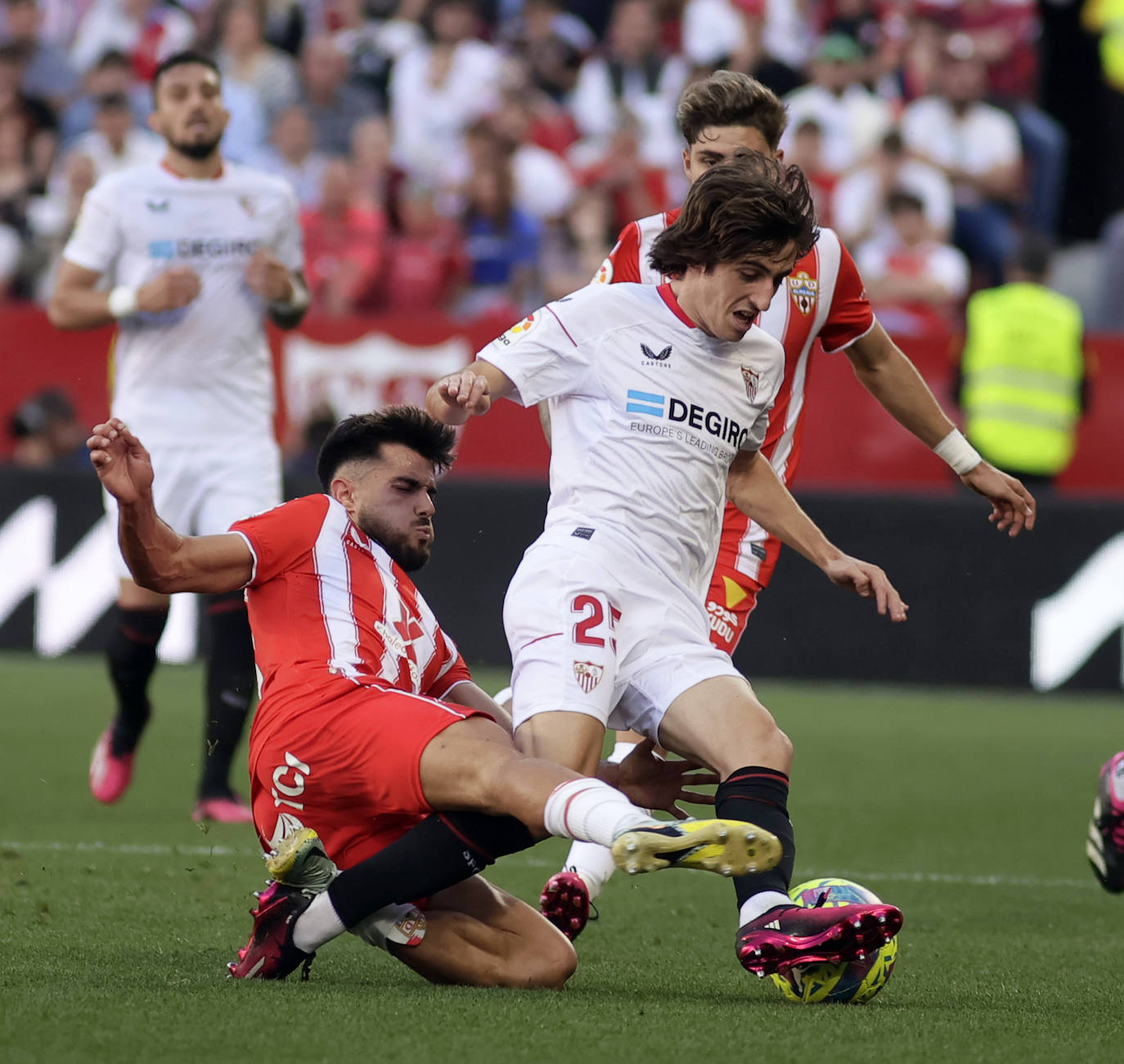 Las imágenes de la derrotas del Almería ante el Sevilla