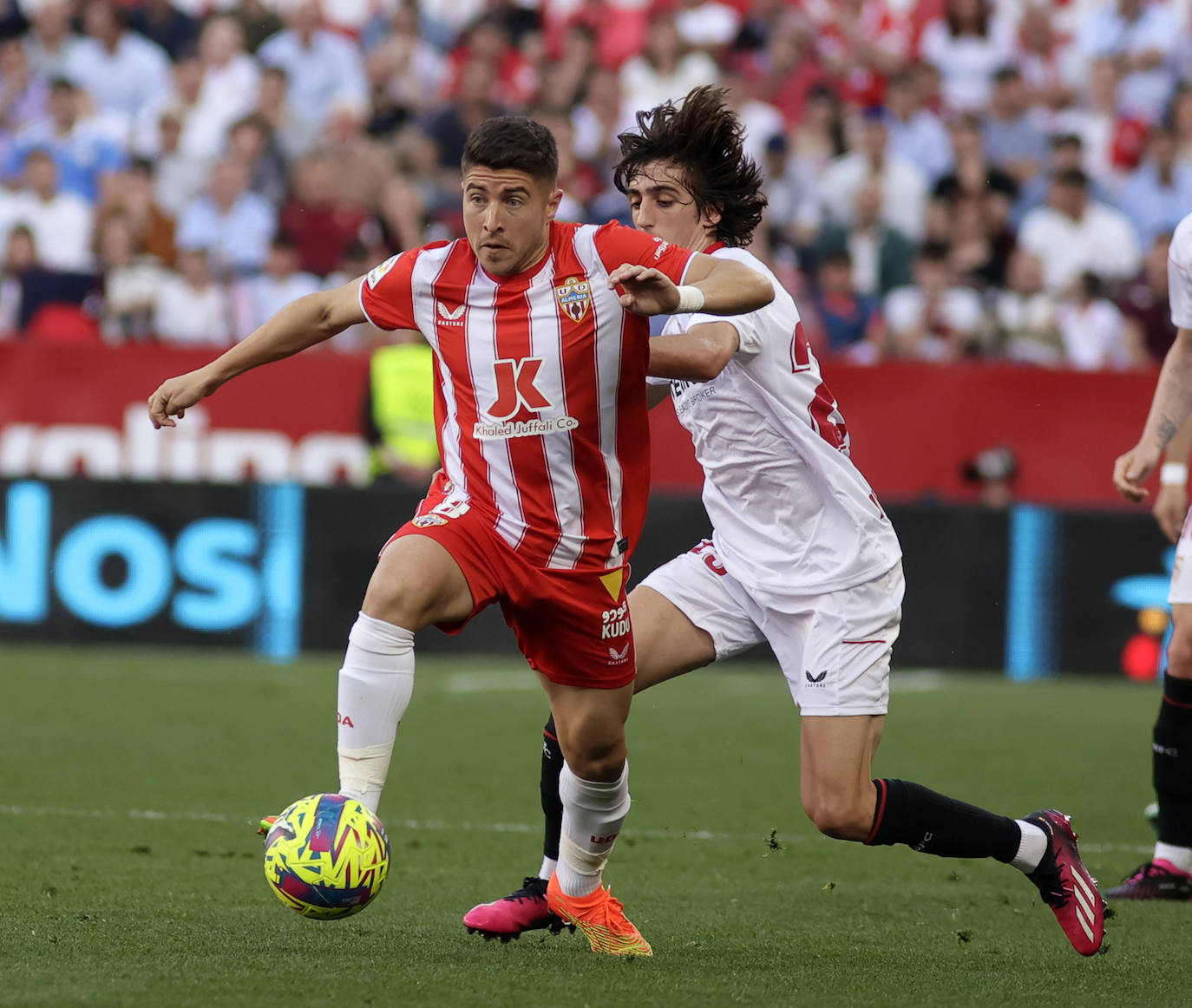 Las imágenes de la derrotas del Almería ante el Sevilla