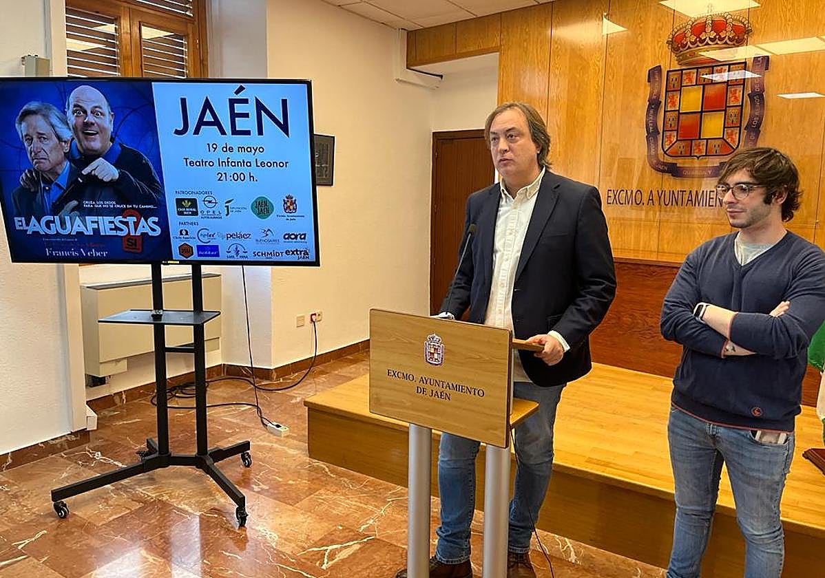 José Manuel Higueras y Michi Vílches, en la presentación.