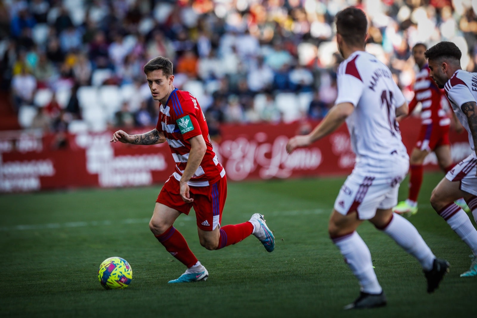 El Albacete - Granada, a pie e campo