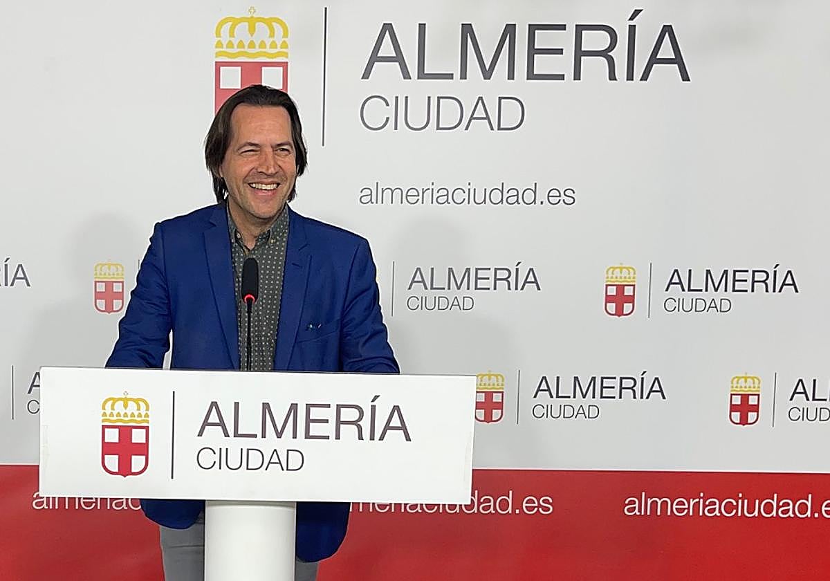 CS presenta mociones para reclamar el tren de cercanías con el Poniente