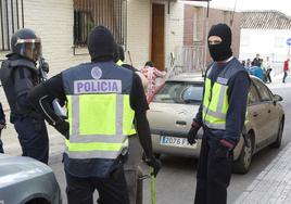 Redada en el barrio de San Antonio de Motril, en una actuación anterior