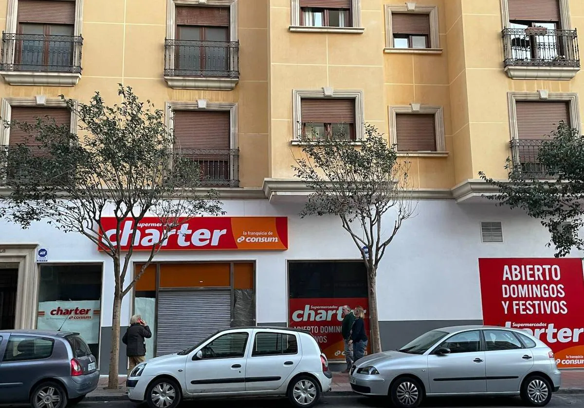 Charter, la franquicia de Consum llega a Almería.