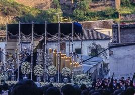 La procesión de La Concha en Granada.