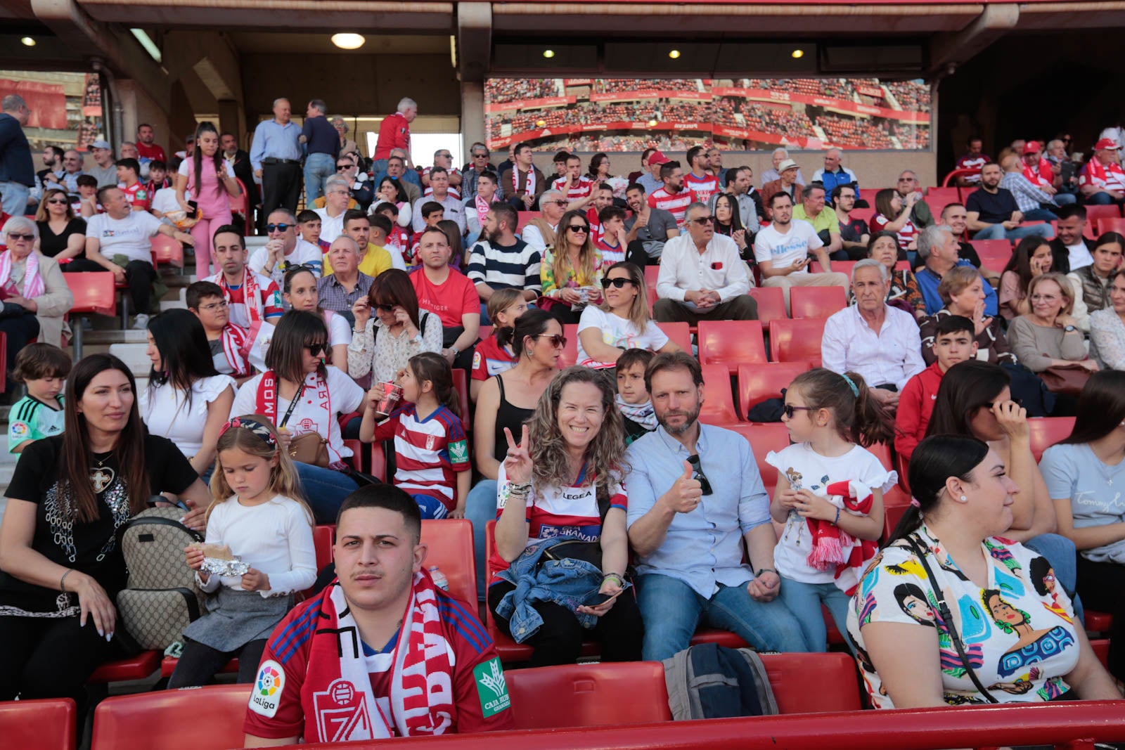 Encuéntrate en Los Cármenes en el Granada-Oviedo