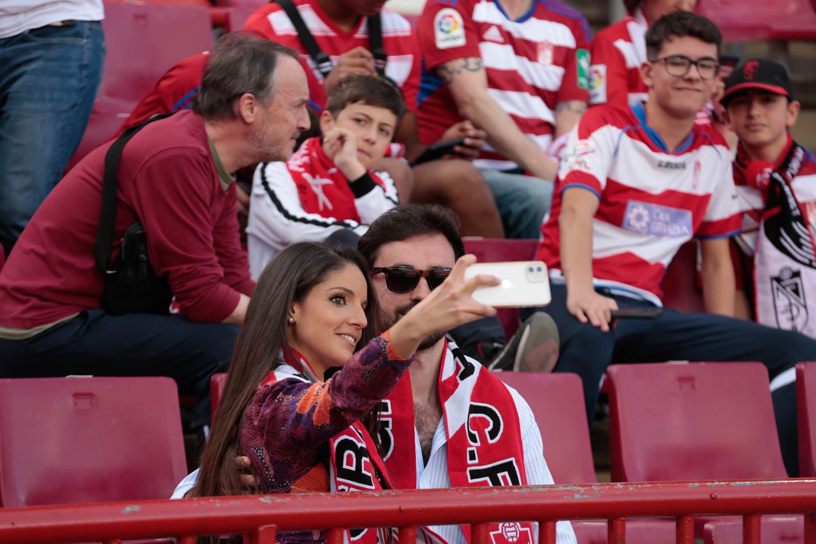 Encuéntrate en Los Cármenes en el Granada-Oviedo