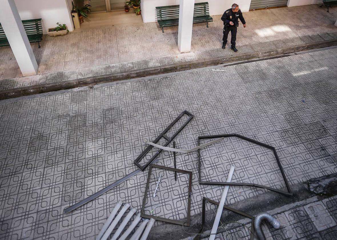 Efectos de la última deflagración en una vivienda del Camino de Ronda