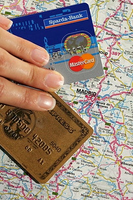 ¿Qué debes hacer cuando caduca tu tarjeta del banco?