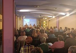 Presentación del libro sobre la sociedad de Bedmar en el siglo XVIII, con la particiapación de Francisco Reyes.