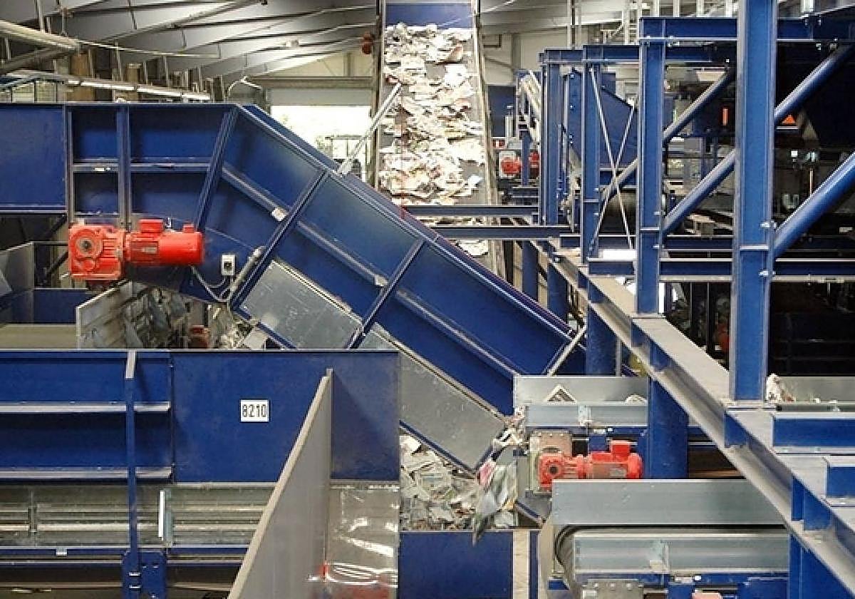 Buscan trabajadores para una planta de reciclaje: sueldos de 1.500 euros y contrato indefinido.