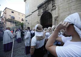 Que clamen las trompetas que el Señor ha sido crucificado