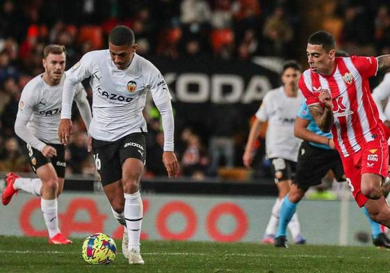 UDA y Valencia empataron (2-2) en la primera vuelta en tierras valencianas.