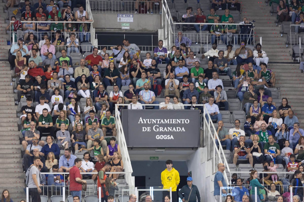 Encuéntrate en la grada del Palacio en el Covirán-Unicaja