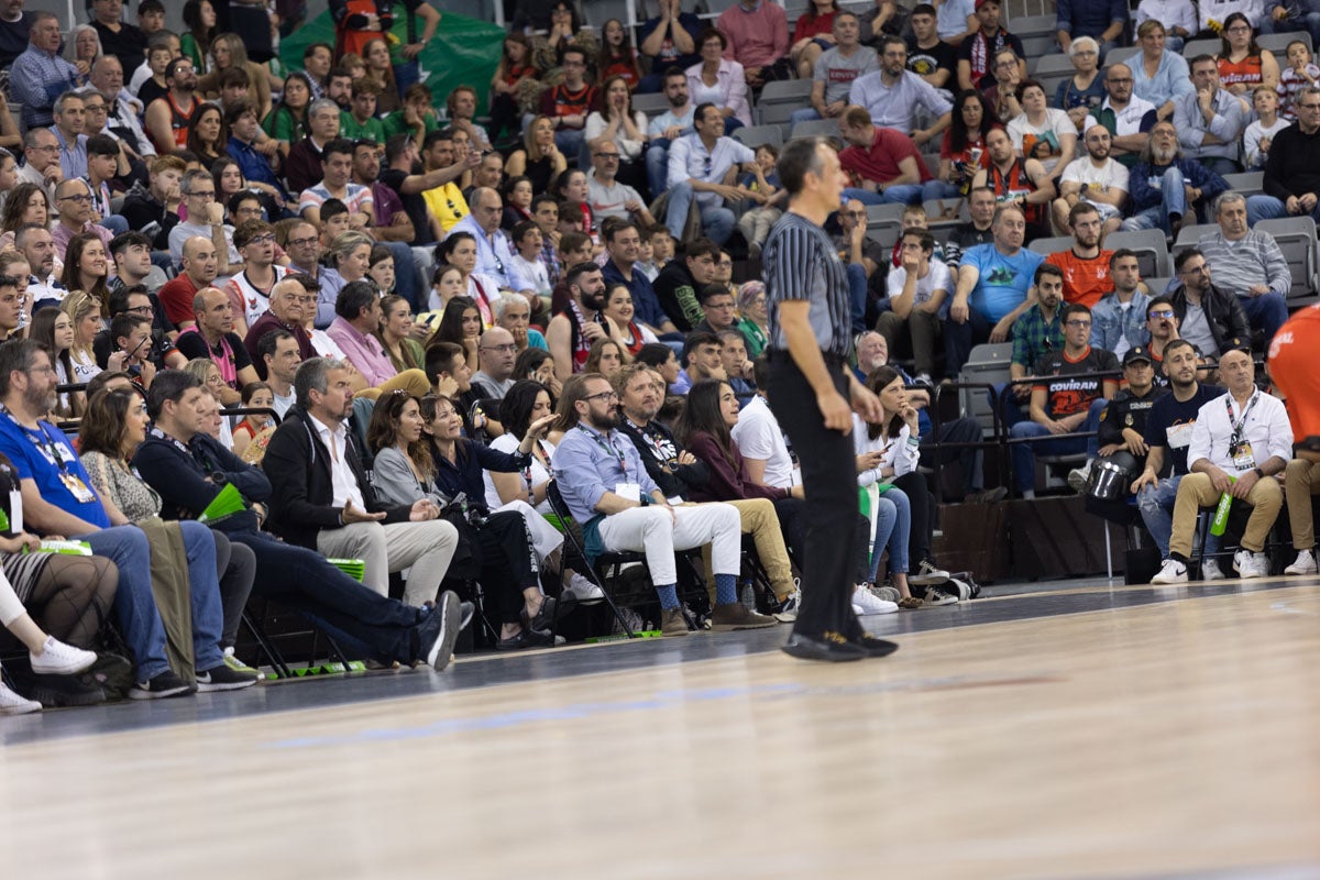 Encuéntrate en la grada del Palacio en el Covirán-Unicaja