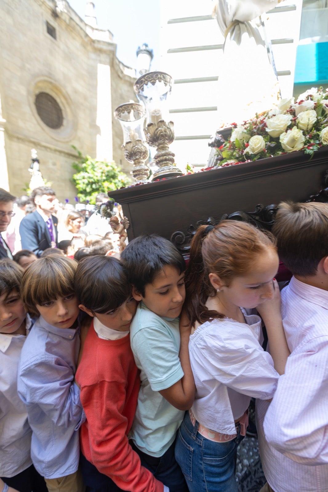 Los Facundillos pusieron la ilusión al Domingo de Resurrección.