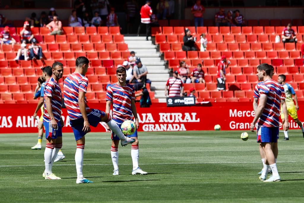 El triunfo del Granada ante Las Palmas, a ras de césped