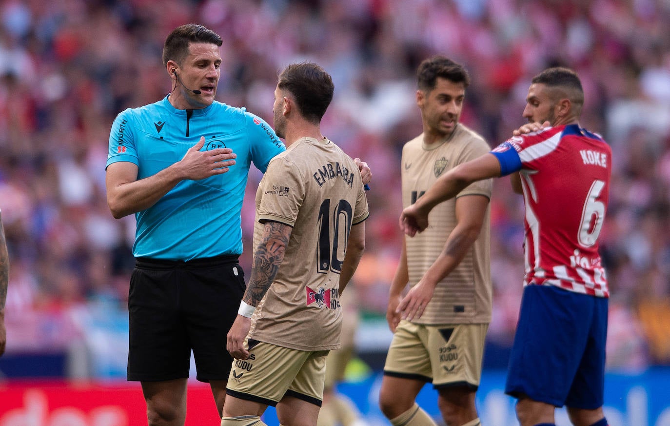 Las mejores imágenes del duelo entre Atlético y Almería