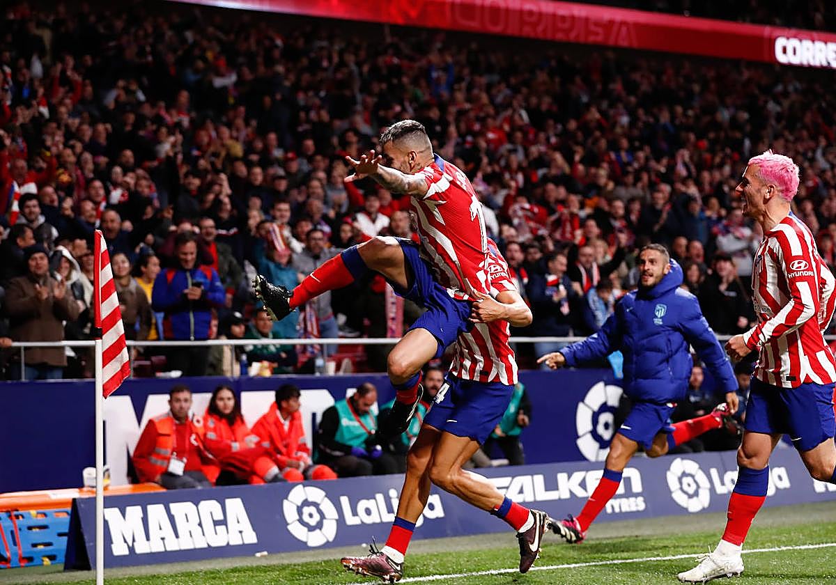 El Atlético celebra un gol frente al Real Betis.
