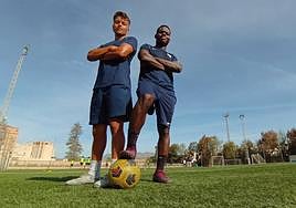 Kevin y Gabriel, en un entrenamiento en Motril.