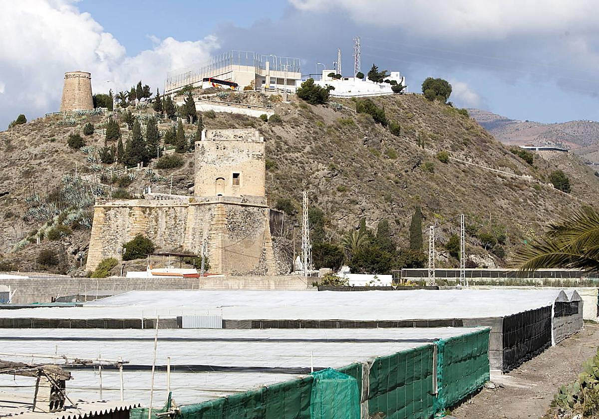 Albuñol rehabilitará el castillo de La Rábita y hará un anfiteatro con zonas verdes