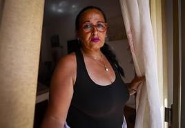 La motrileña posa para IDEAL en la vivienda.