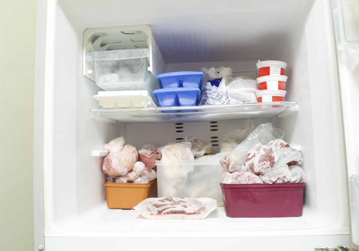 Cuáles son los recipientes adecuados para conservar la comida en el  refrigerador