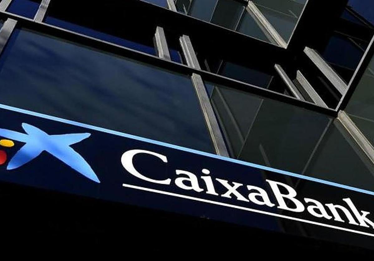 CaixaBank lanza nuevas ayudas para las personas mayores de 65 años.