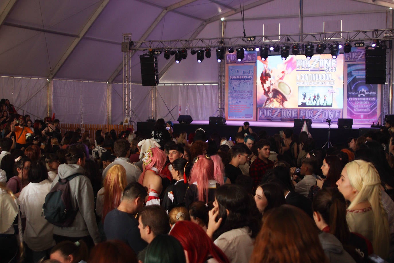 La fiesta de la fantasía en la Ficzone Granada