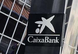 CaixaBank alerta de nuevas estafas por SMS y WhatsApp.
